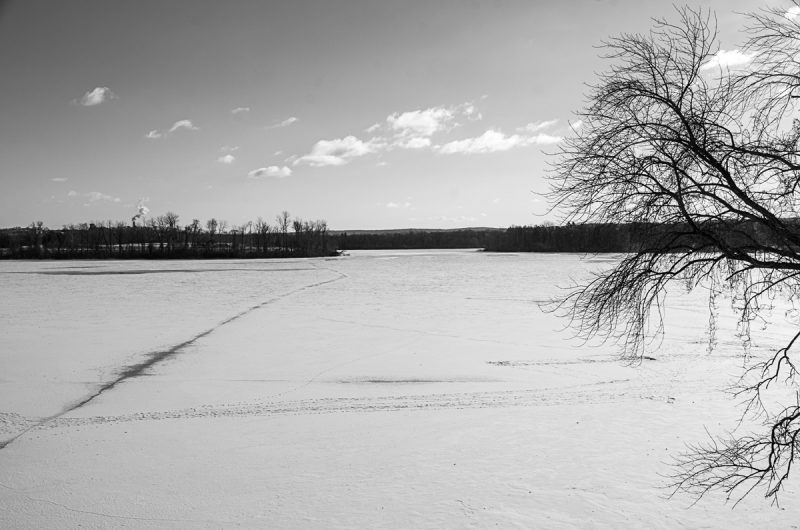 View across frozen Lake Ontelaunee