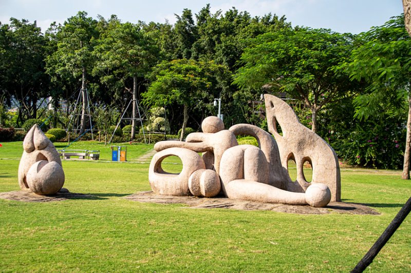 Color photo of Modern sculpture in Bailuzhou Park (or White Ibis Park)