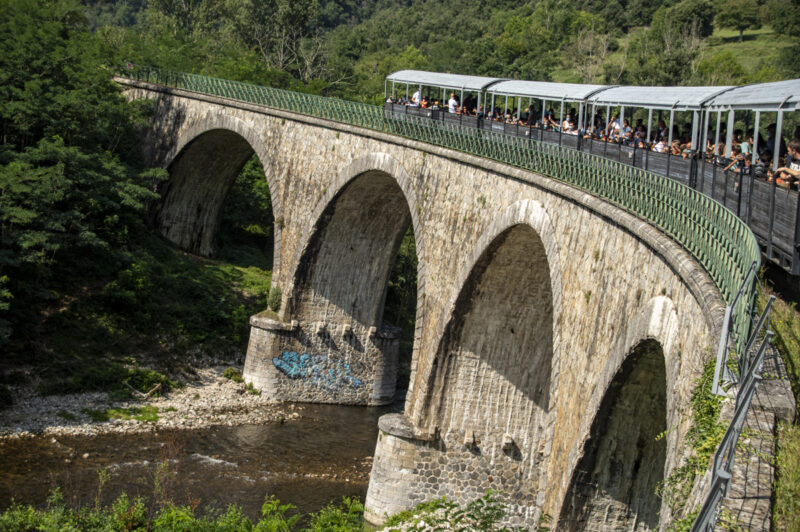 Steaming Over the Arches